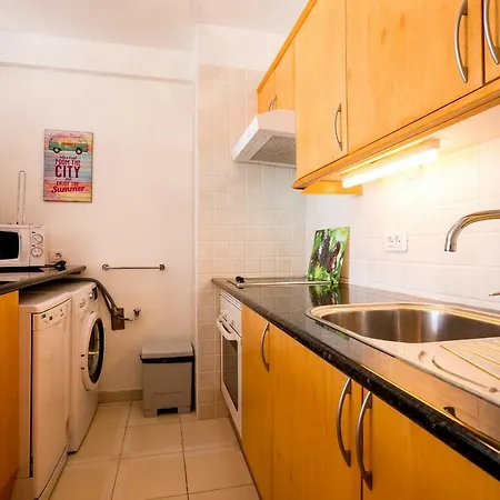 Apartamento Las Americas Family Garden Appartement
